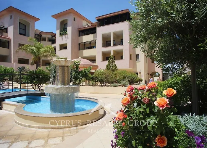 Pool Side 2 Bedroom Queens Gardens Complex