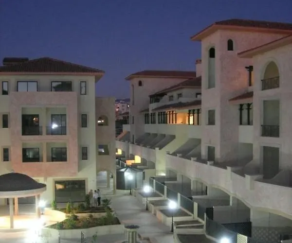 Pool Side 2 Bedroom Queens Gardens Complex