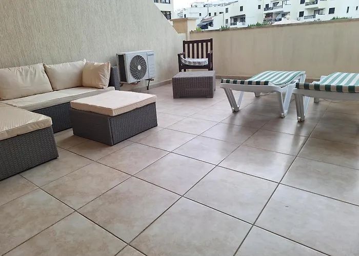 Pool Side 2 Bedroom Queens Gardens Complex Paphos