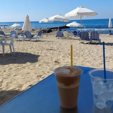 Pool Side 2 Bedroom Queens Gardens Complex Apartment Paphos