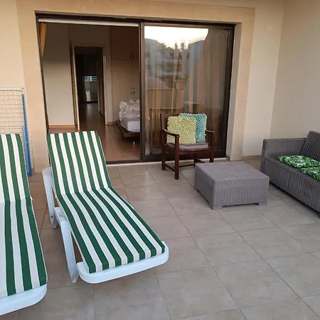 Pool Side 2 Bedroom Queens Gardens Complex Apartment Paphos