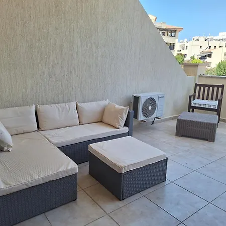 Pool Side 2 Bedroom Queens Gardens Complex Apartment Paphos