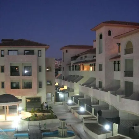 Pool Side 2 Bedroom Queens Gardens Complex