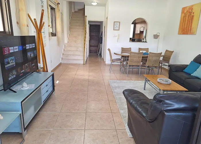 Pool Side 2 Bedroom Queens Gardens Complex Paphos