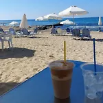 Pool Side 2 Bedroom Queens Gardens Complex Appartamento Paphos
