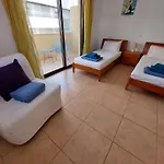Pool Side 2 Bedroom Queens Gardens Complex Appartamento
